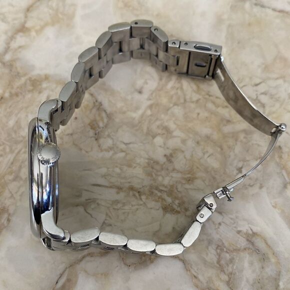 MARC by Marc Jacobs White Face Stainless Steel Ladies Quartz Wrist Watch MBM3242 - Picture 5 of 11